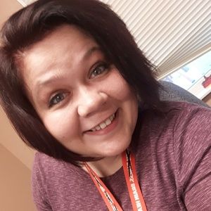 Meet your Posher, Dana